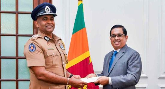 புதிய பொலிஸ் மாஅதிபராக பிரியந்த வீரசூரிய நியமனம்..